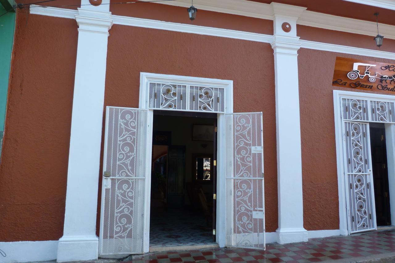 Hotel La Gran Sultana Гранада Экстерьер фото