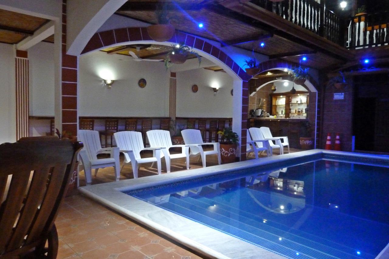 Hotel La Gran Sultana Гранада Экстерьер фото